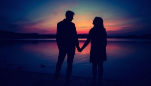 "İZMİRLİ EVLİ İŞADAMI B.KNİN ORTALIĞI KARIŞTIRACAK YASAK AŞKI VAR" İDDİASI!