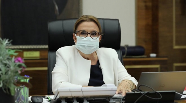 Ruhsar Pekcan şirket hisselerini kime devretti?