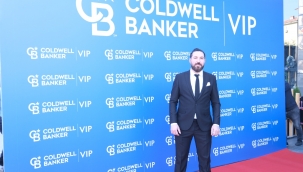 İş İnsanı Mehmet Ekiciler'in sahibi olduğu Coldwell Banker VİP, Ankara Çayyolu'nda açıldı