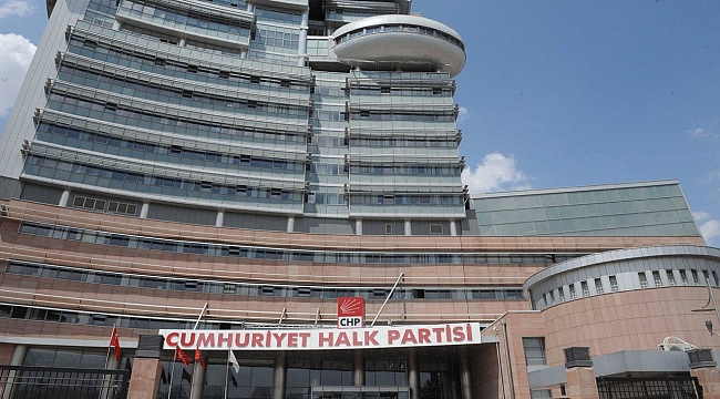 CHP, başkanlarını uyardı: Lüks, şatafat ve kayırmacılıktan kaçının 