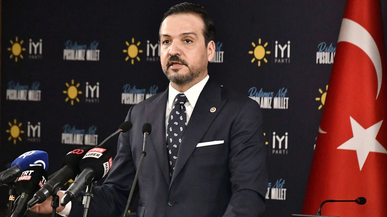 Kürşad Zorlu, İYİ Parti'den istifa ettiğini duyurdu