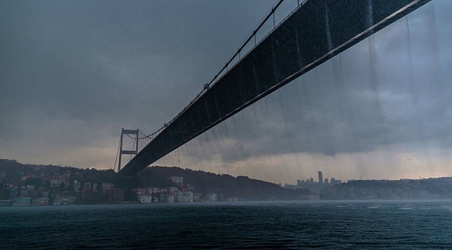 İstanbul için gök gürültülü sağanak uyarısı: Yağışlar kaç gün sürecek?